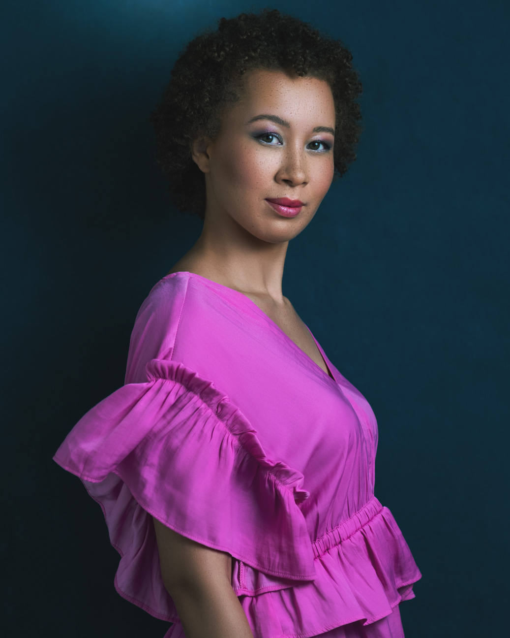 Portrait of Woman | Soul Light Experiences | Tracy Wright Corvo | Portrait Photographer | Transformative Energy Healing | Honolulu, Hawaii